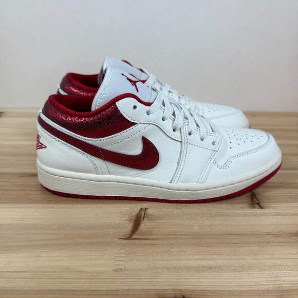 Air Jordan 1 Low SE Ruby Shoes Sail Varsity Red Team Red HJ9338-106 Women's 7.5 - Picture 1 of 11